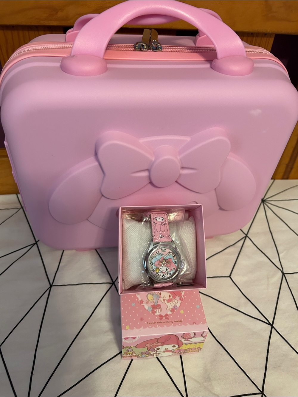 Pink Kids Character Carry Case - My Melody Style and My Melody Wrist Watch